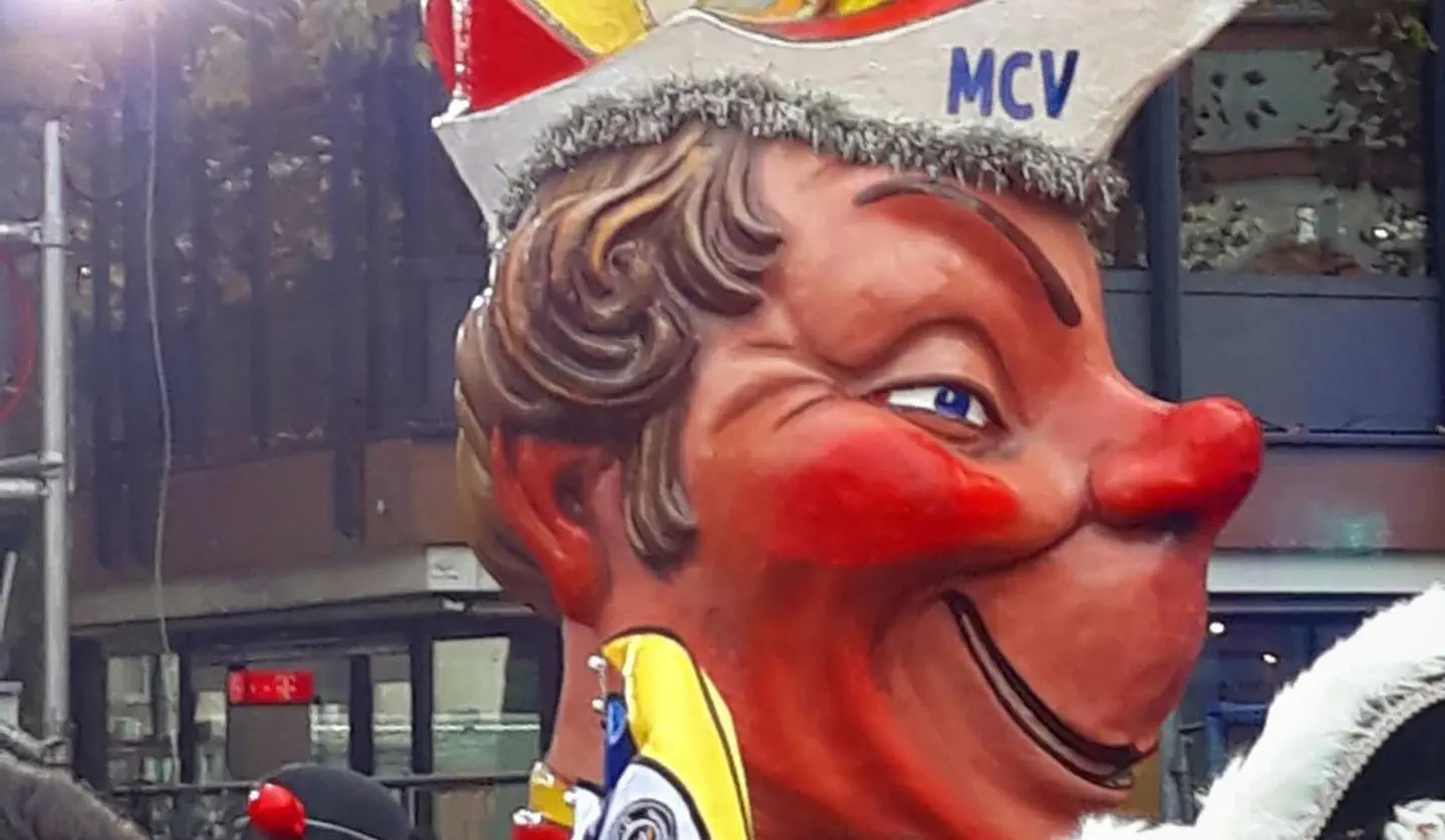 Rosenmontagszug 2024 - Meenz in Koppform!